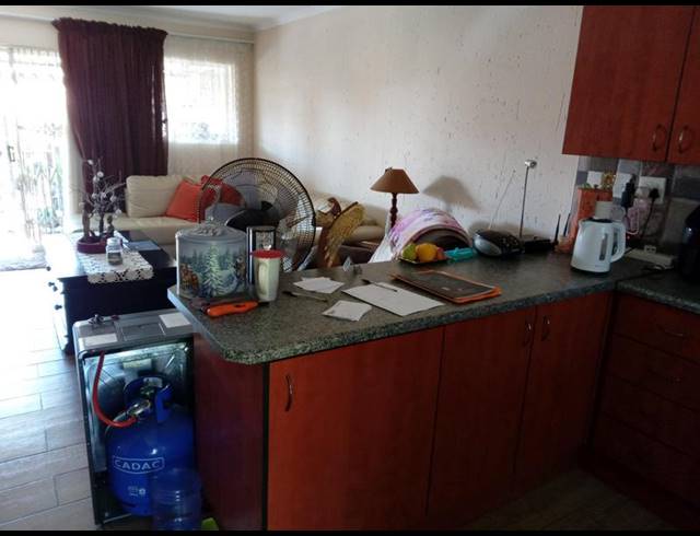 2 BEDROOM TOWNHOUSE FOR SALE IN GREENSTONE HILL